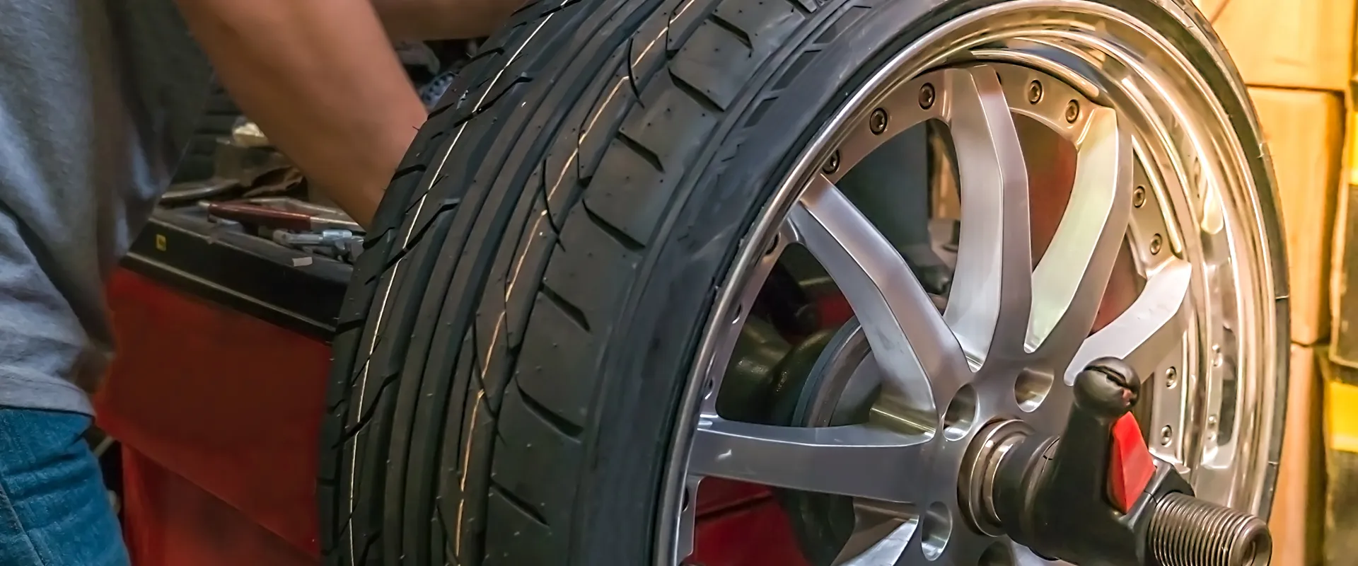 Tires near Maplewood, MN